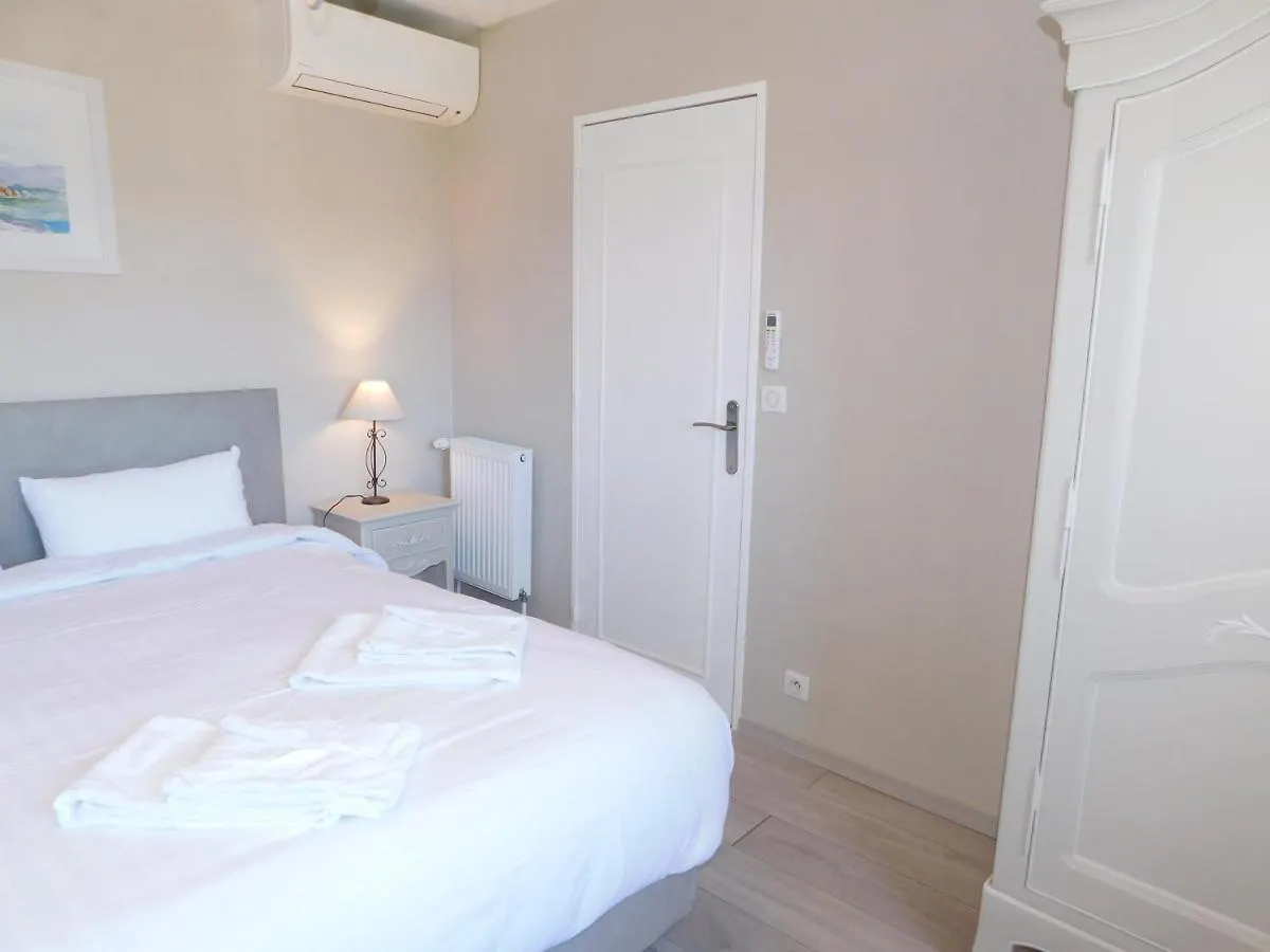 Apartment T2 Standing Vitoria Climatise Avec Parking, Proche Plage Antibes France
